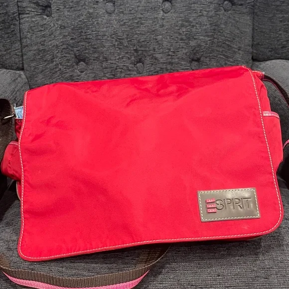 Esprit Vibrant Red Messenger Bag - Picture 1 of 11